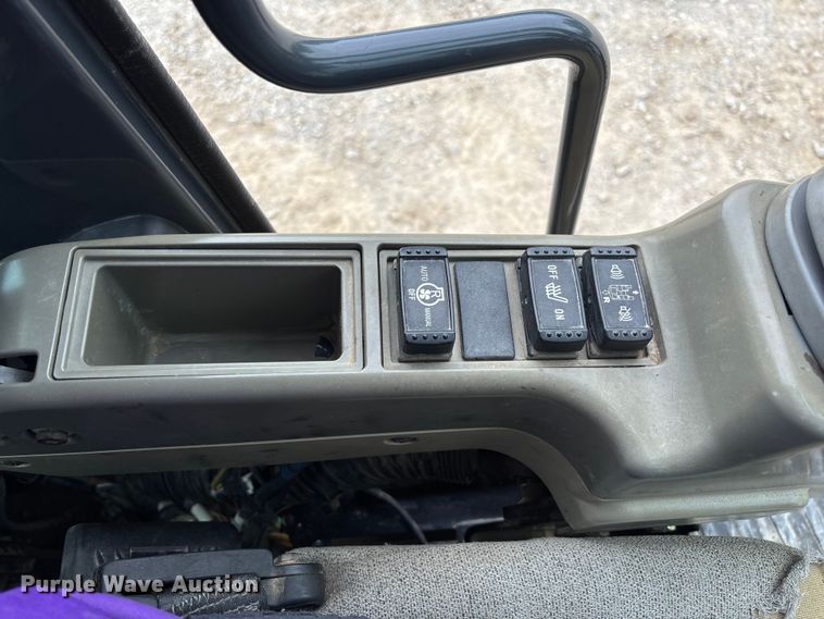image for item FC5698 2013 John Deere 210G excavator