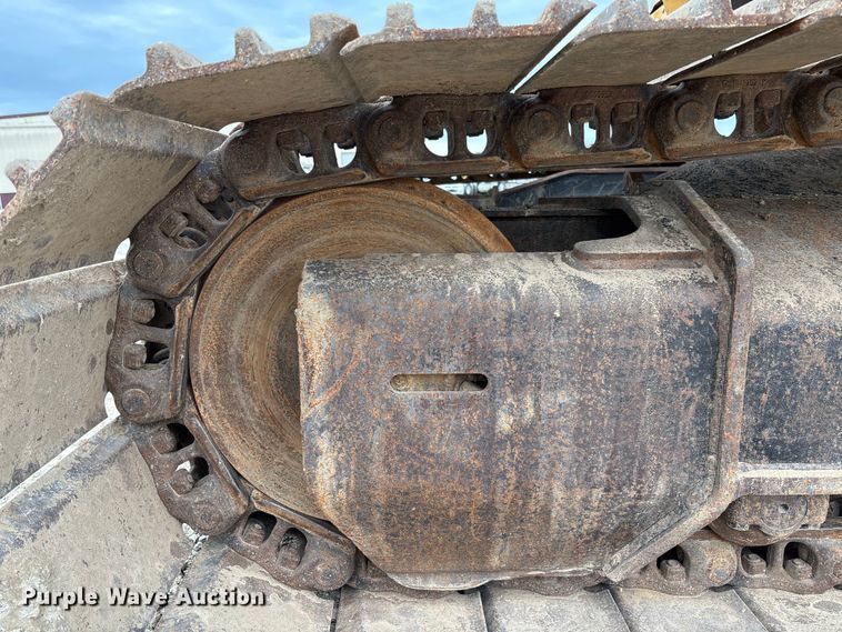 image for item FC5698 2013 John Deere 210G excavator