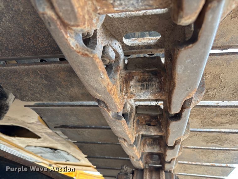 image for item FC5698 2013 John Deere 210G excavator