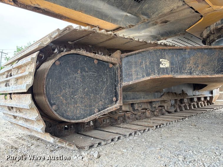 image for item FC5698 2013 John Deere 210G excavator