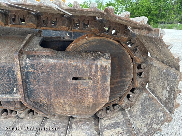 image for item FC5698 2013 John Deere 210G excavator