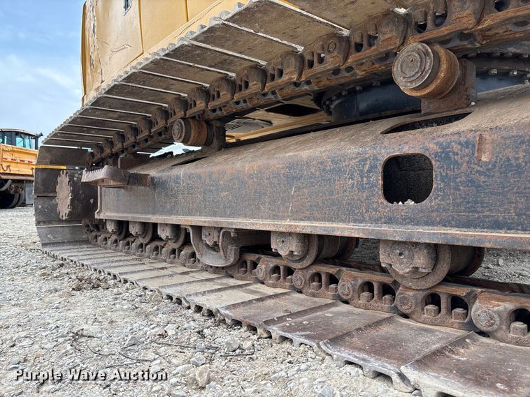 image for item FC5698 2013 John Deere 210G excavator
