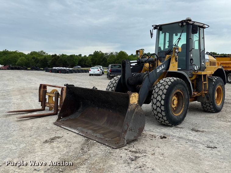 image for item FC5700 2008 John Deere 444J wheel loader