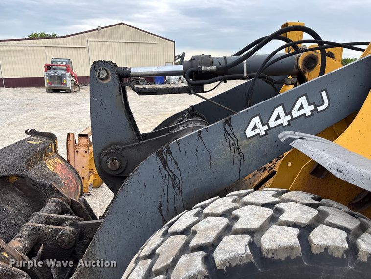 image for item FC5700 2008 John Deere 444J wheel loader