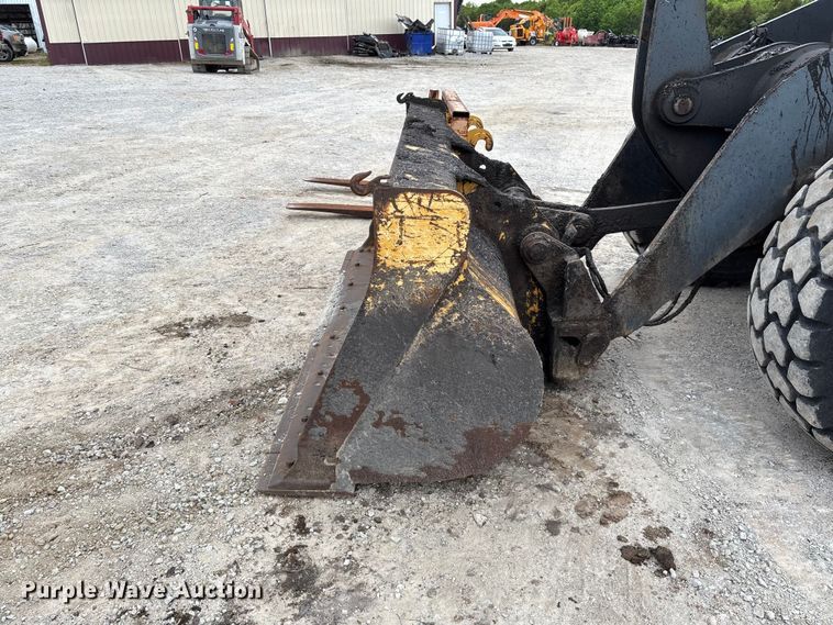 image for item FC5700 2008 John Deere 444J wheel loader