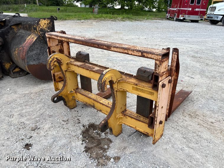 image for item FC5700 2008 John Deere 444J wheel loader