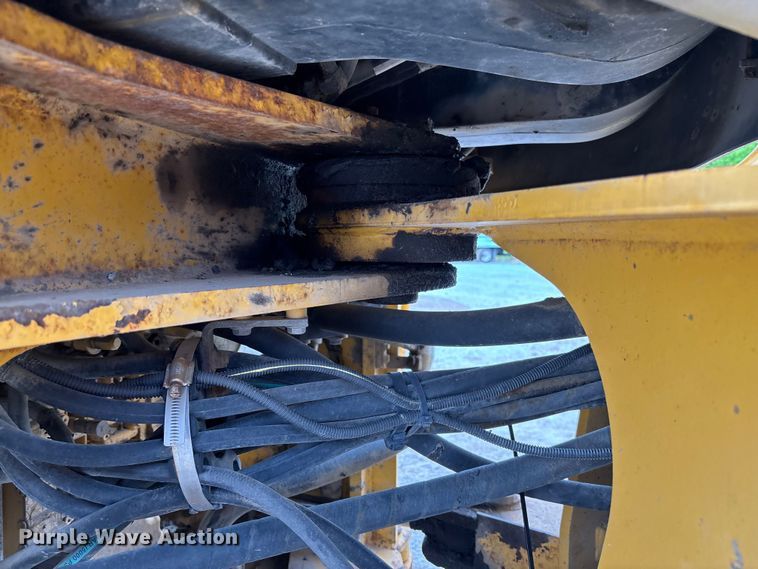 image for item FC5700 2008 John Deere 444J wheel loader