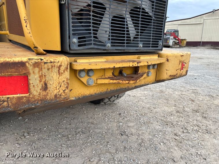 image for item FC5700 2008 John Deere 444J wheel loader