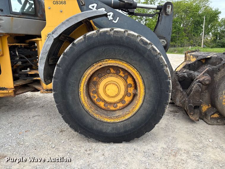 image for item FC5700 2008 John Deere 444J wheel loader