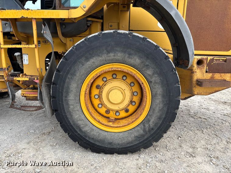 image for item FC5700 2008 John Deere 444J wheel loader