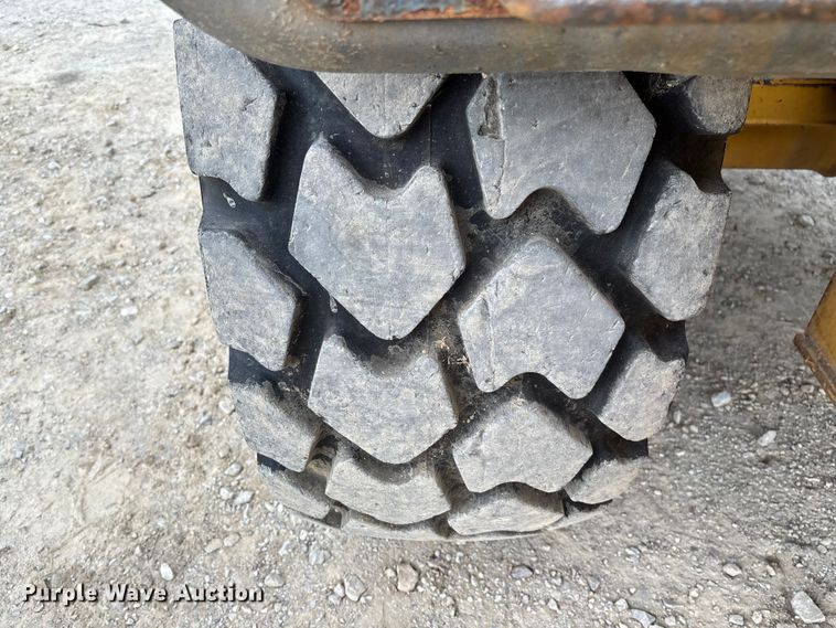 image for item FC5700 2008 John Deere 444J wheel loader