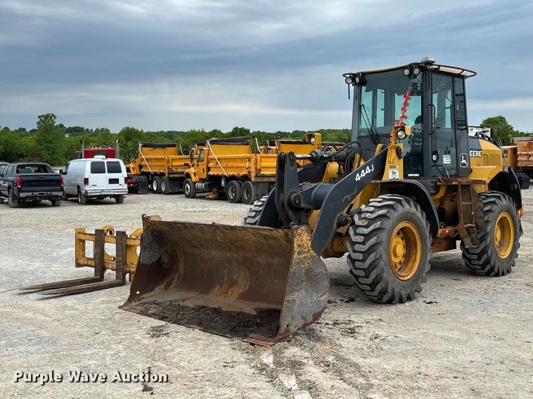 image for item FC5701 2008 John Deere 444J wheel loader