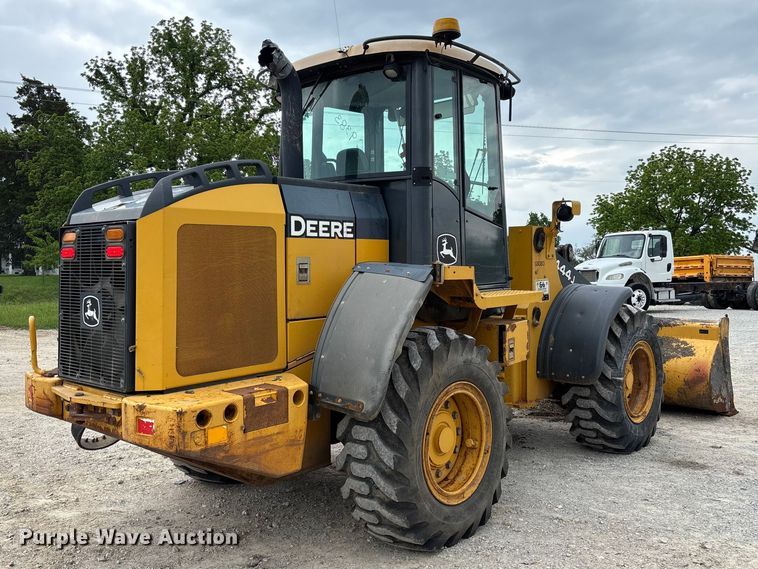 image for item FC5701 2008 John Deere 444J wheel loader
