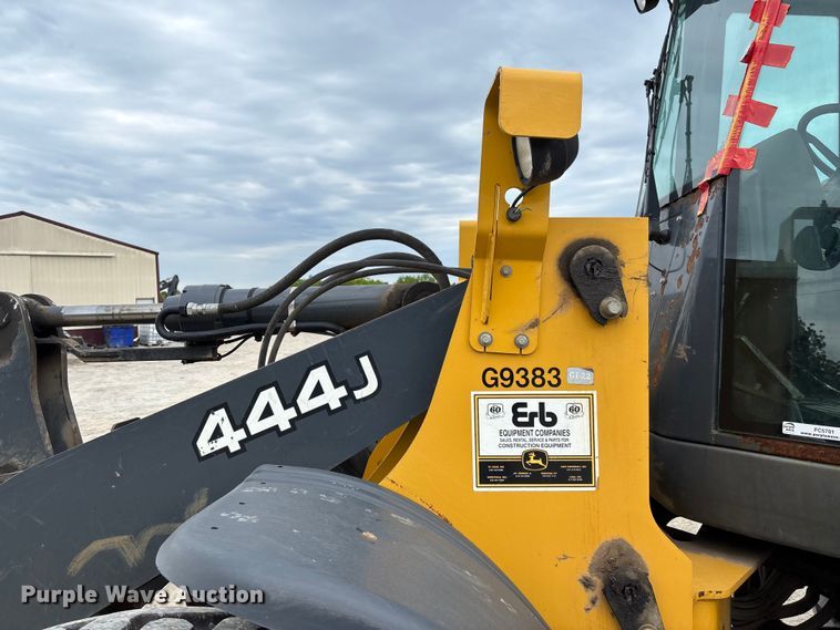 image for item FC5701 2008 John Deere 444J wheel loader