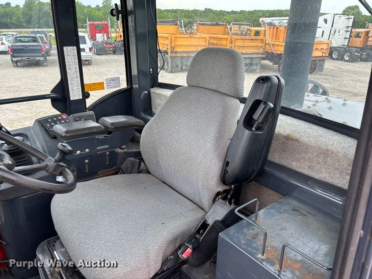 image for item FC5701 2008 John Deere 444J wheel loader