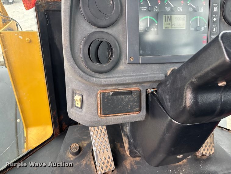 image for item FC5701 2008 John Deere 444J wheel loader