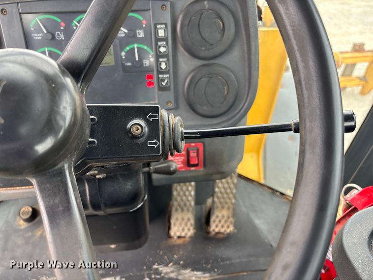 image for item FC5701 2008 John Deere 444J wheel loader