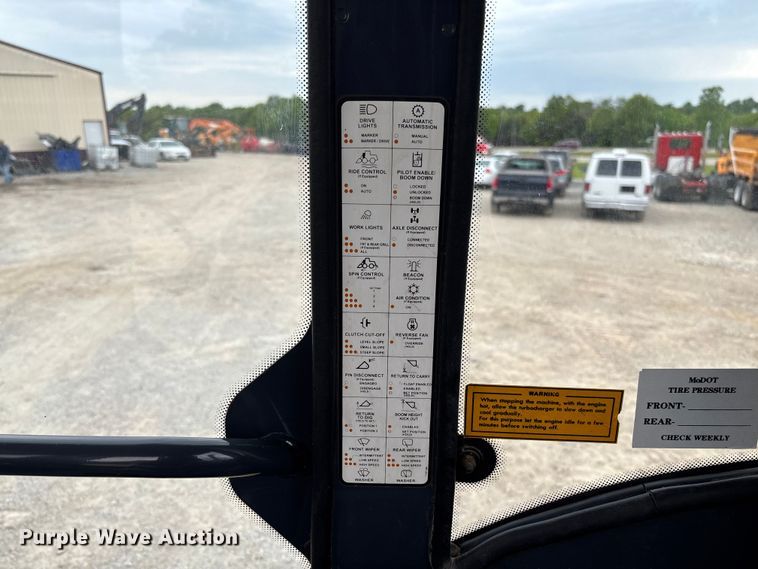 image for item FC5701 2008 John Deere 444J wheel loader