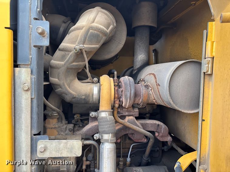 image for item FC5701 2008 John Deere 444J wheel loader