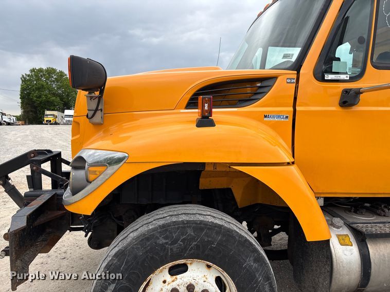 image for item FC5702 2011 International 7500 dump truck