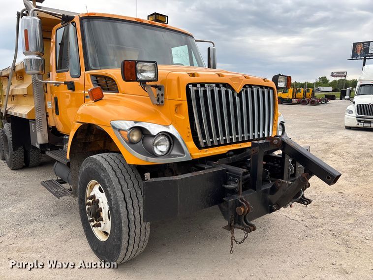 image for item FC5702 2011 International 7500 dump truck