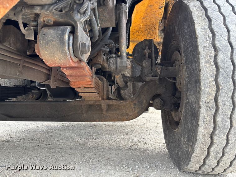 image for item FC5702 2011 International 7500 dump truck