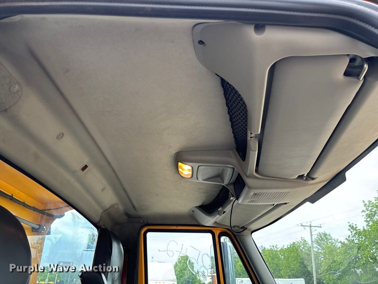 image for item FC5702 2011 International 7500 dump truck