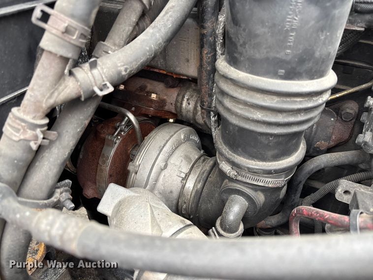 image for item FC5702 2011 International 7500 dump truck