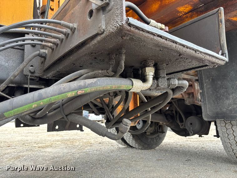 image for item FC5703 2001 International 4900 Crew Cab dump truck