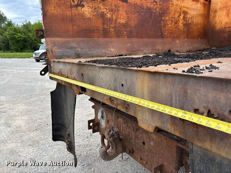 image for item FC5703 2001 International 4900 Crew Cab dump truck
