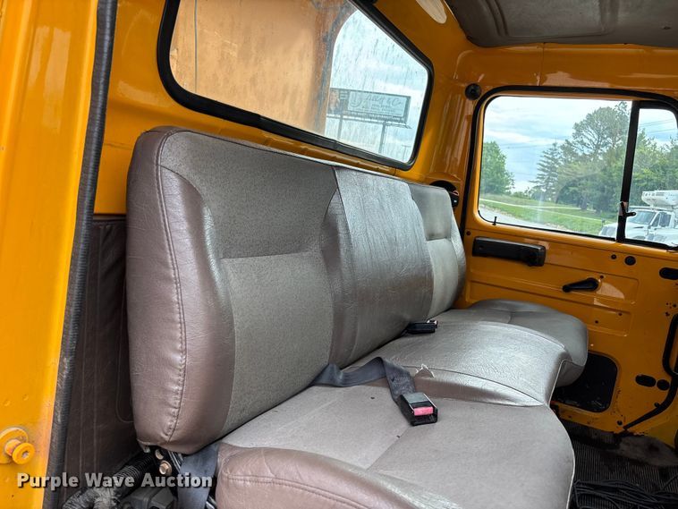 image for item FC5703 2001 International 4900 Crew Cab dump truck