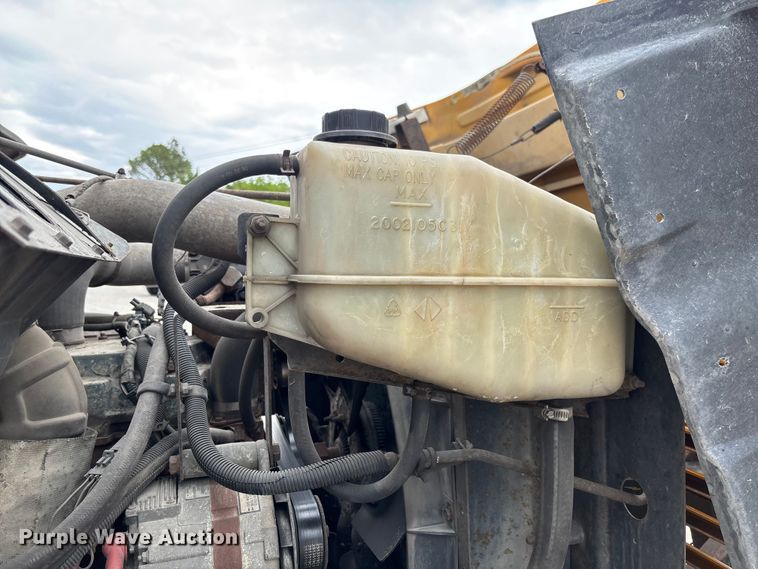 image for item FC5703 2001 International 4900 Crew Cab dump truck