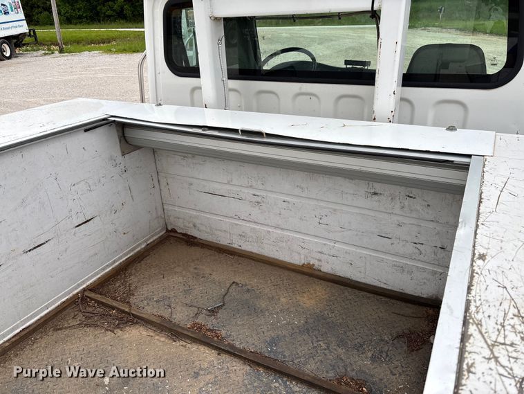 image for item FC5704 2007 Freightliner Business Class M2 bucket truck