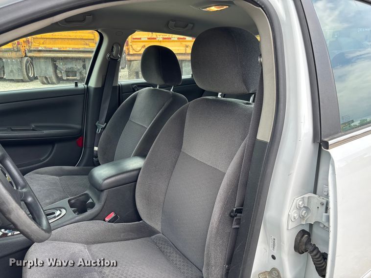 image for item FC5705 2015 Chevrolet Impala Limited 