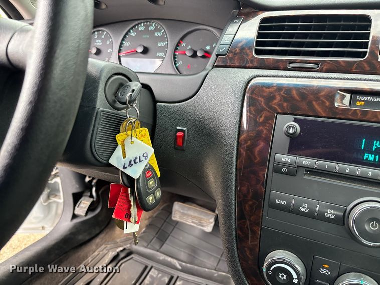 image for item FC5705 2015 Chevrolet Impala Limited 