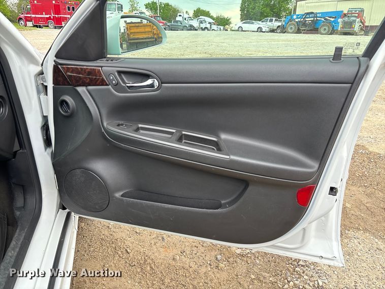 image for item FC5705 2015 Chevrolet Impala Limited 