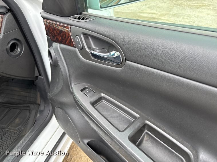 image for item FC5705 2015 Chevrolet Impala Limited 
