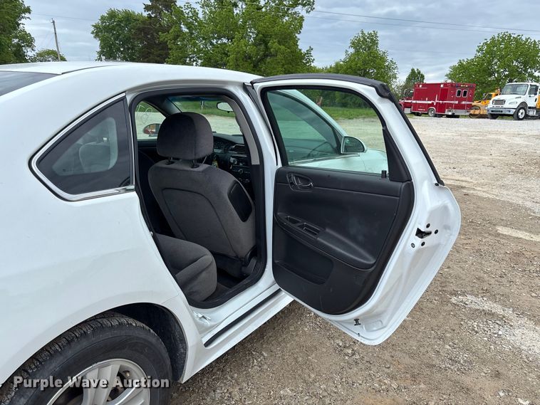 image for item FC5705 2015 Chevrolet Impala Limited 