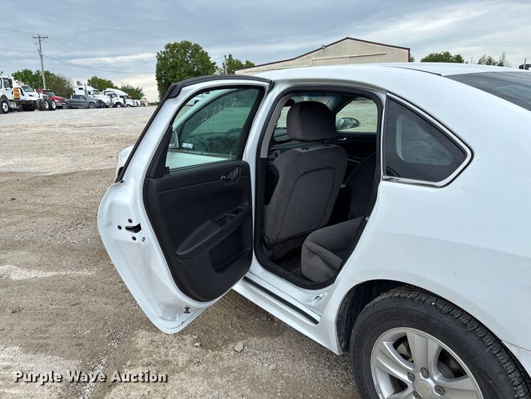 image for item FC5705 2015 Chevrolet Impala Limited 