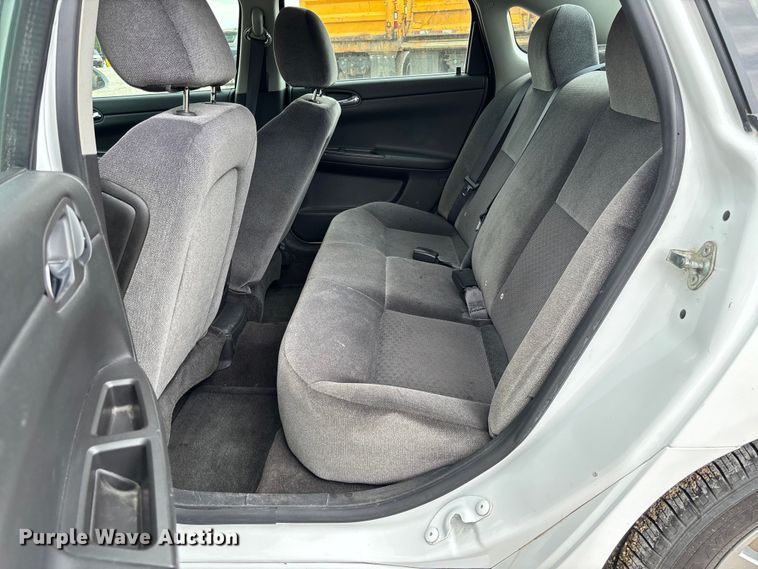 image for item FC5705 2015 Chevrolet Impala Limited 
