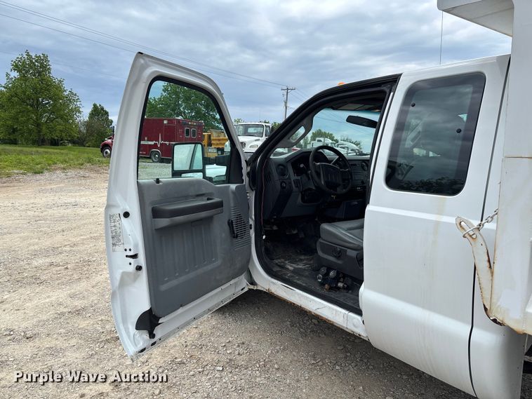 image for item FC5706 2015 Ford F350 Super Duty XL Ext. Cab dump bed pickup truck