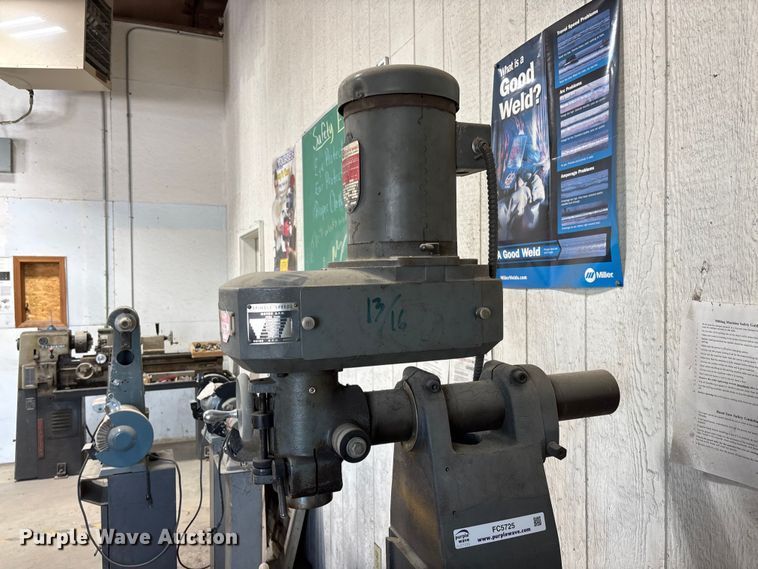 image for item FC5725 Rockwell 21-100 milling machine