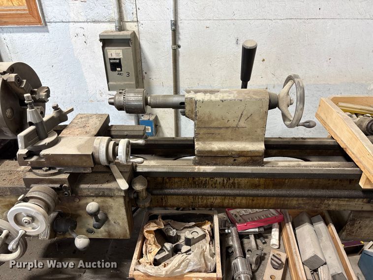 image for item FC5726 Clausing 5936 lathe