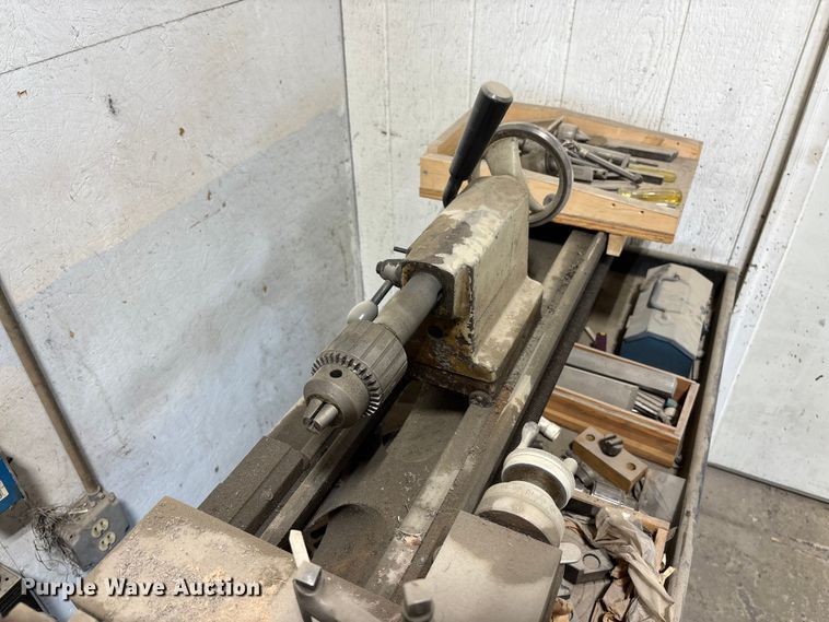 image for item FC5726 Clausing 5936 lathe