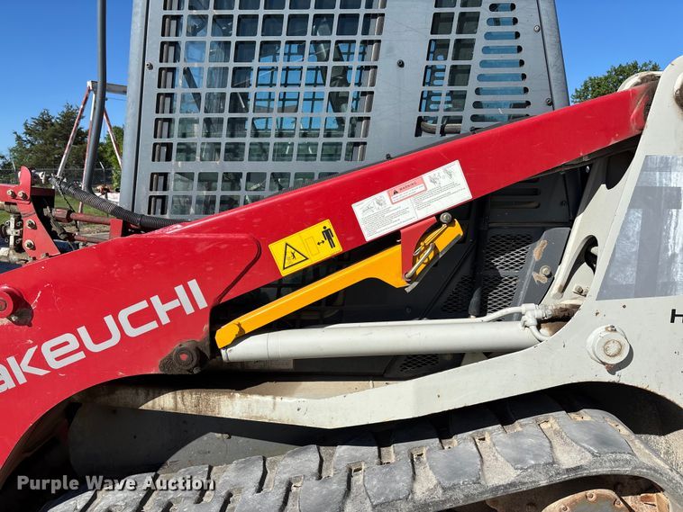 image for item FC5730 2015 Takeuchi TL8 tracked skid steer loader