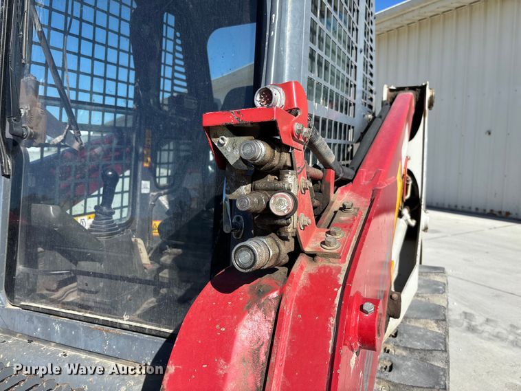 image for item FC5730 2015 Takeuchi TL8 tracked skid steer loader