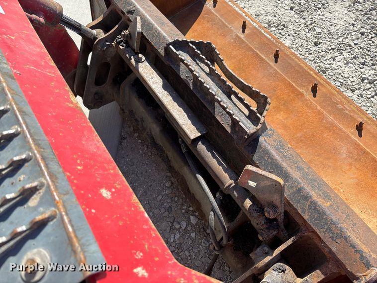 image for item FC5730 2015 Takeuchi TL8 tracked skid steer loader