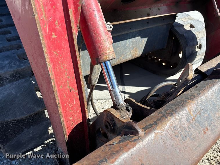 image for item FC5730 2015 Takeuchi TL8 tracked skid steer loader