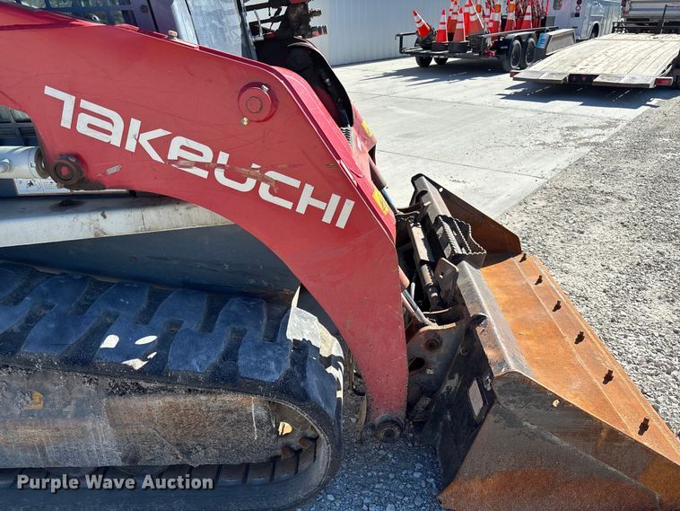 image for item FC5730 2015 Takeuchi TL8 tracked skid steer loader