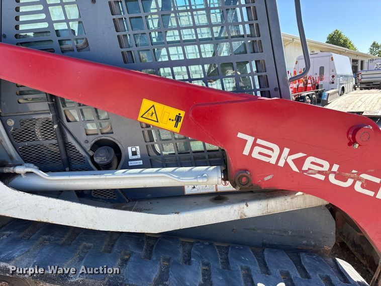 image for item FC5730 2015 Takeuchi TL8 tracked skid steer loader